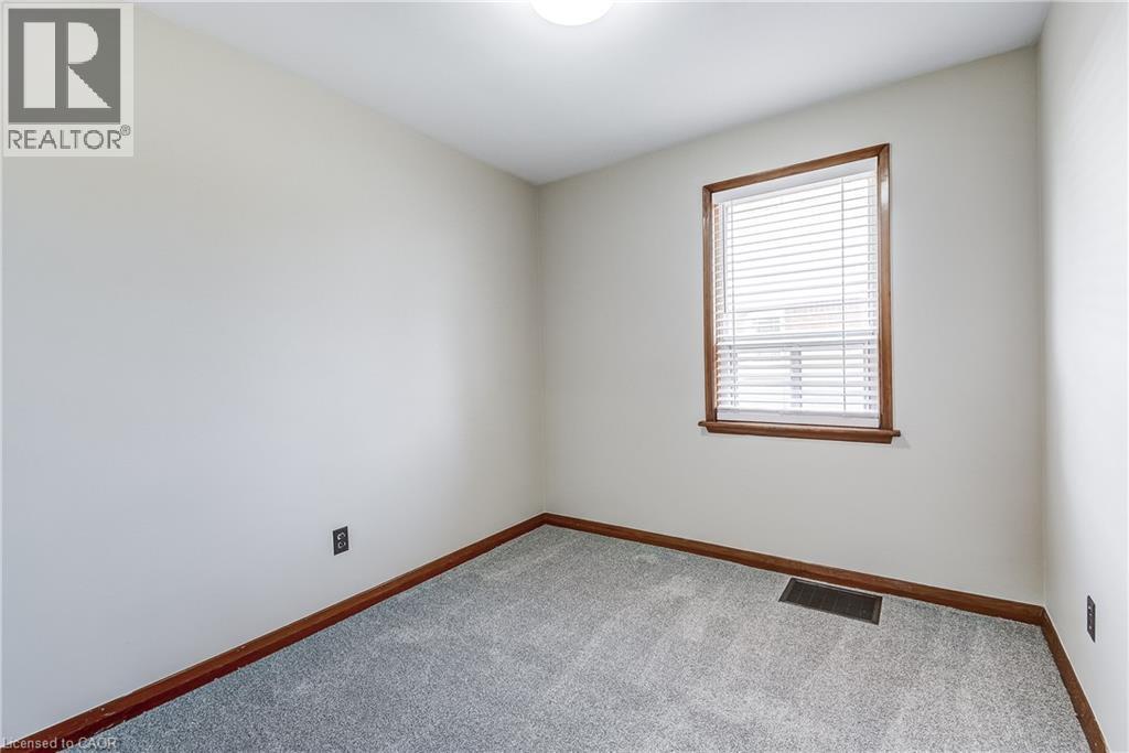 23 Fernwood Crescent, Hamilton, Ontario  L8T 3L2 - Photo 8 - 40824254