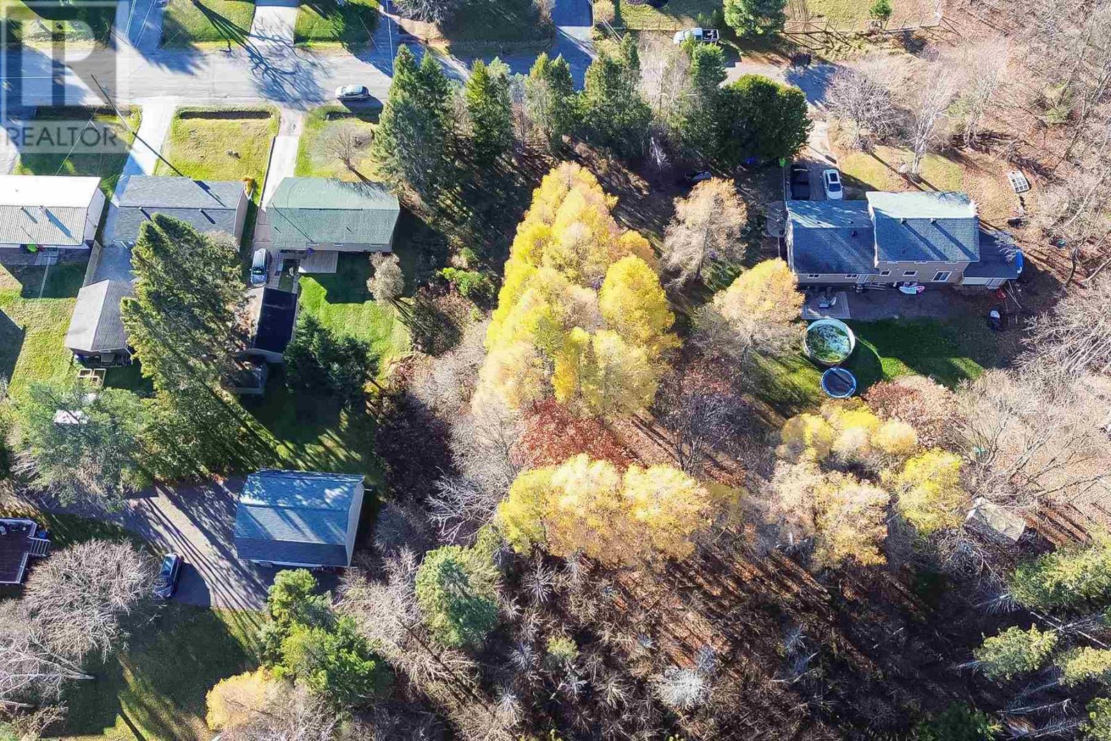 24 Aronson Dr, Sault Ste. Marie, Ontario  P6A 0B6 - Photo 6 - SM260796