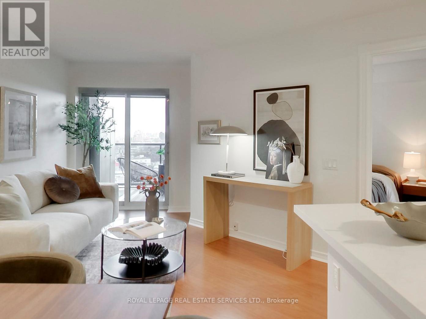 1713 - 60 Heintzman Street, Toronto, Ontario  M6P 5A1 - Photo 1 - W13052218