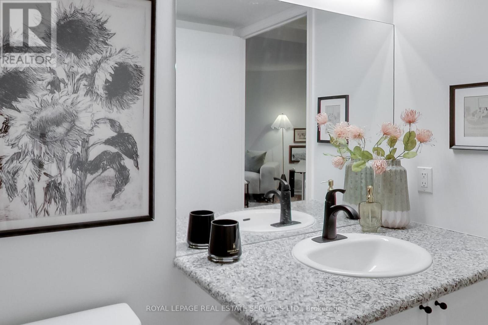 1713 - 60 Heintzman Street, Toronto, Ontario  M6P 5A1 - Photo 10 - W13052218