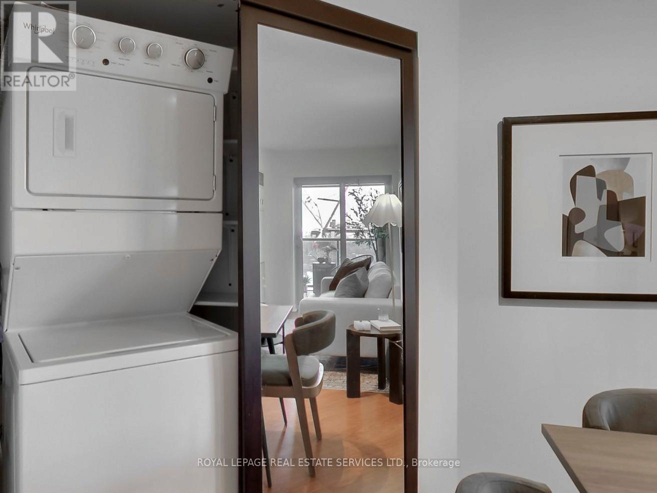 1713 - 60 Heintzman Street, Toronto, Ontario  M6P 5A1 - Photo 11 - W13052218