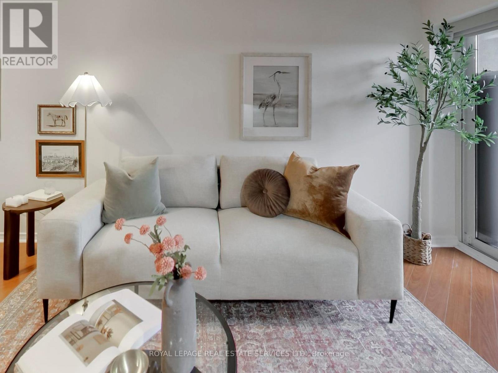 1713 - 60 Heintzman Street, Toronto, Ontario  M6P 5A1 - Photo 4 - W13052218