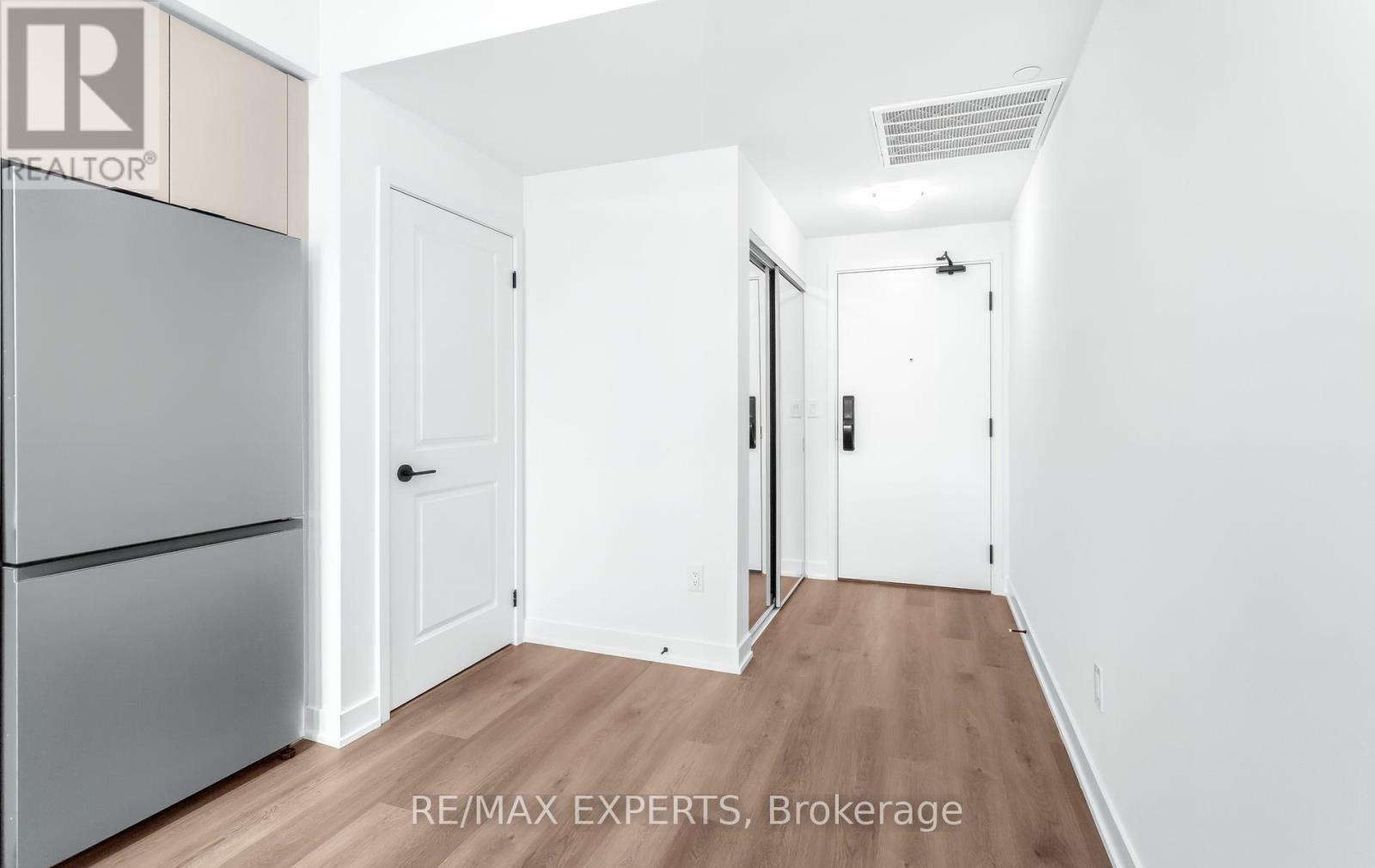 910 - 2075 Lakeshore Road, Burlington, Ontario  L7R 0H3 - Photo 10 - W13052324