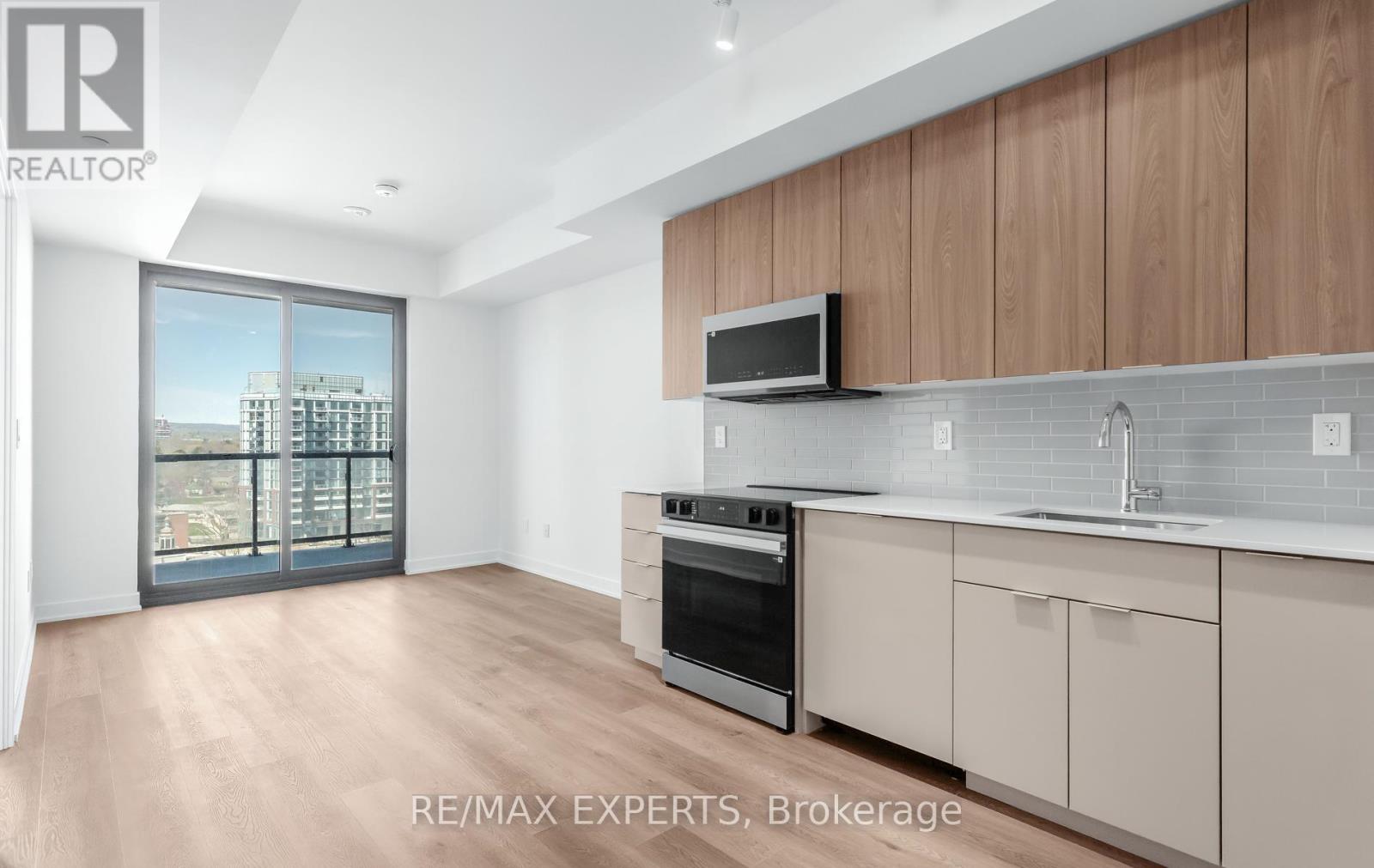 910 - 2075 Lakeshore Road, Burlington, Ontario  L7R 0H3 - Photo 14 - W13052324