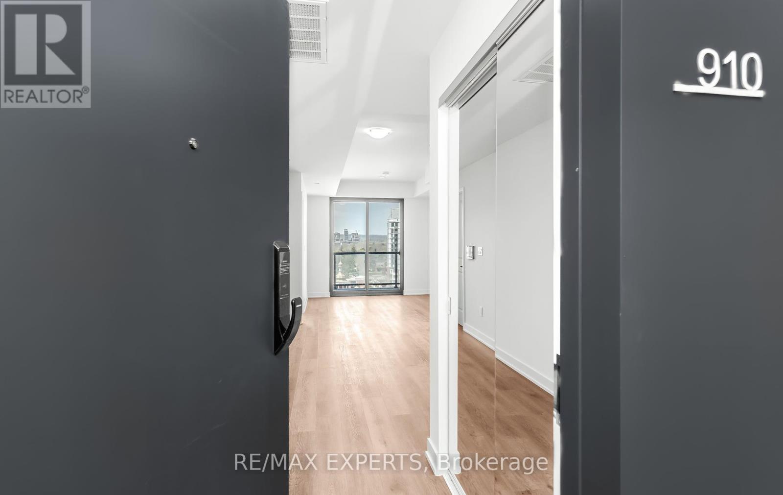 910 - 2075 Lakeshore Road, Burlington, Ontario  L7R 0H3 - Photo 7 - W13052324