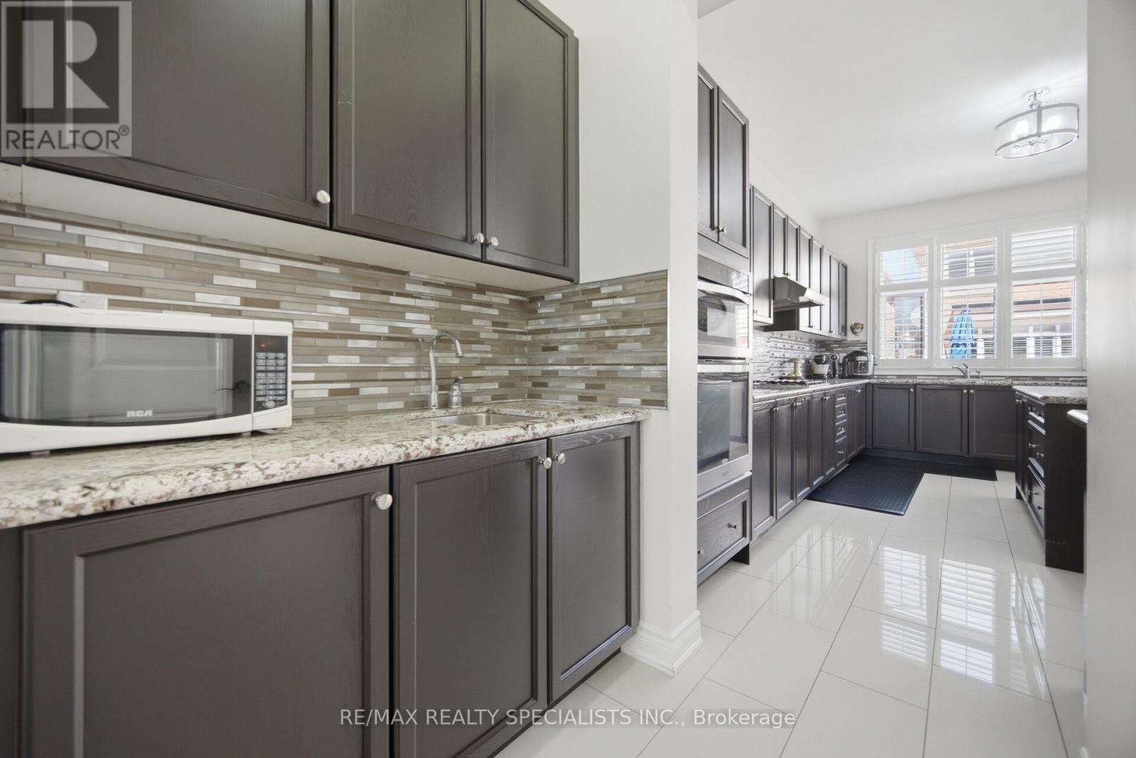 8835 Creditview Road, Brampton, Ontario  L6Y 0X3 - Photo 9 - W13052416