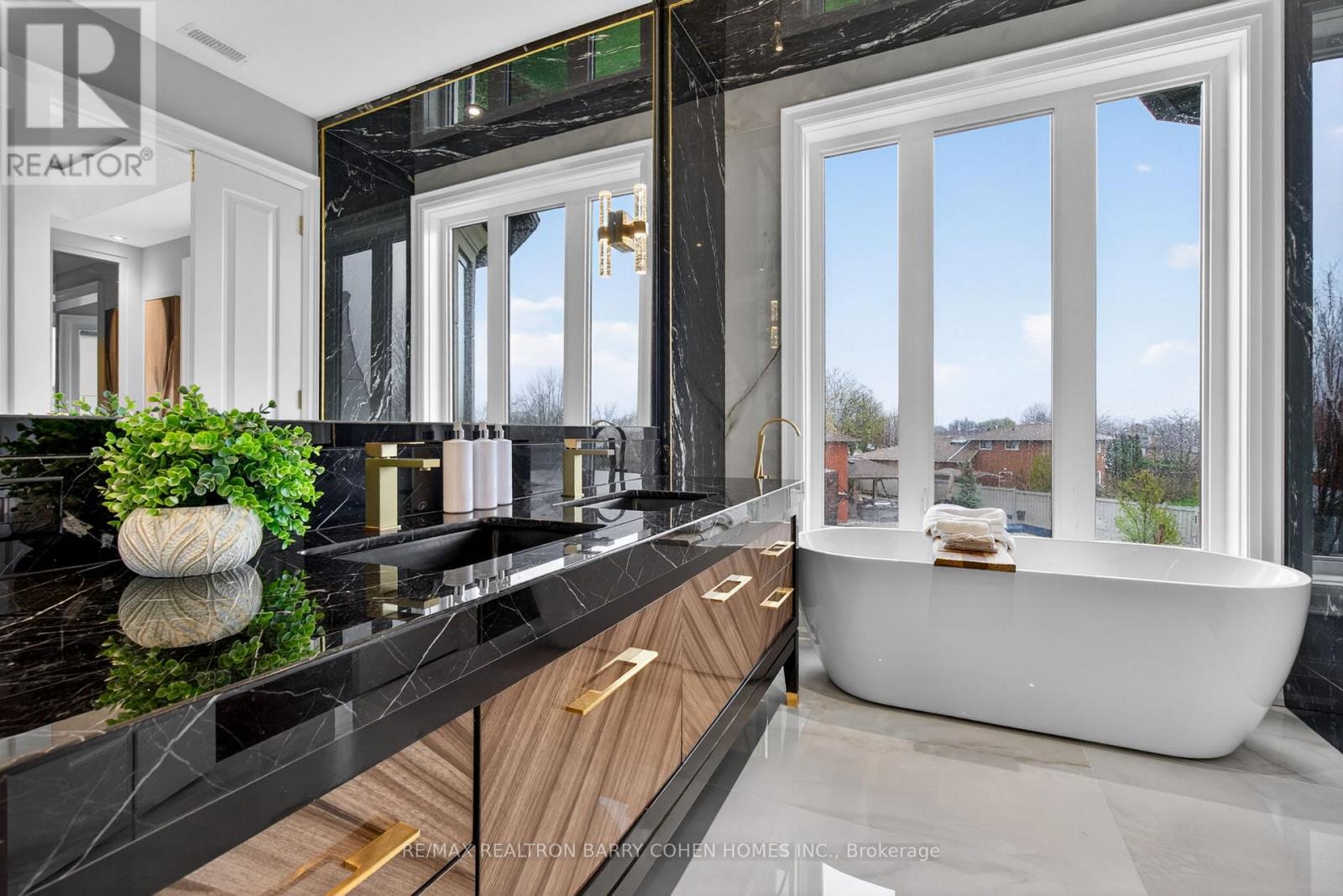 321 Morden Road, Oakville, Ontario  L6K 2S6 - Photo 36 - W13052482