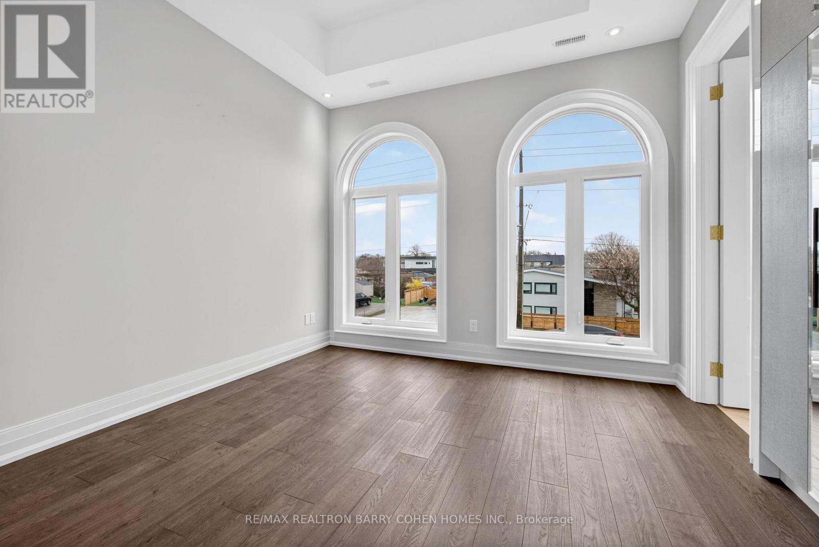 321 Morden Road, Oakville, Ontario  L6K 2S6 - Photo 37 - W13052482