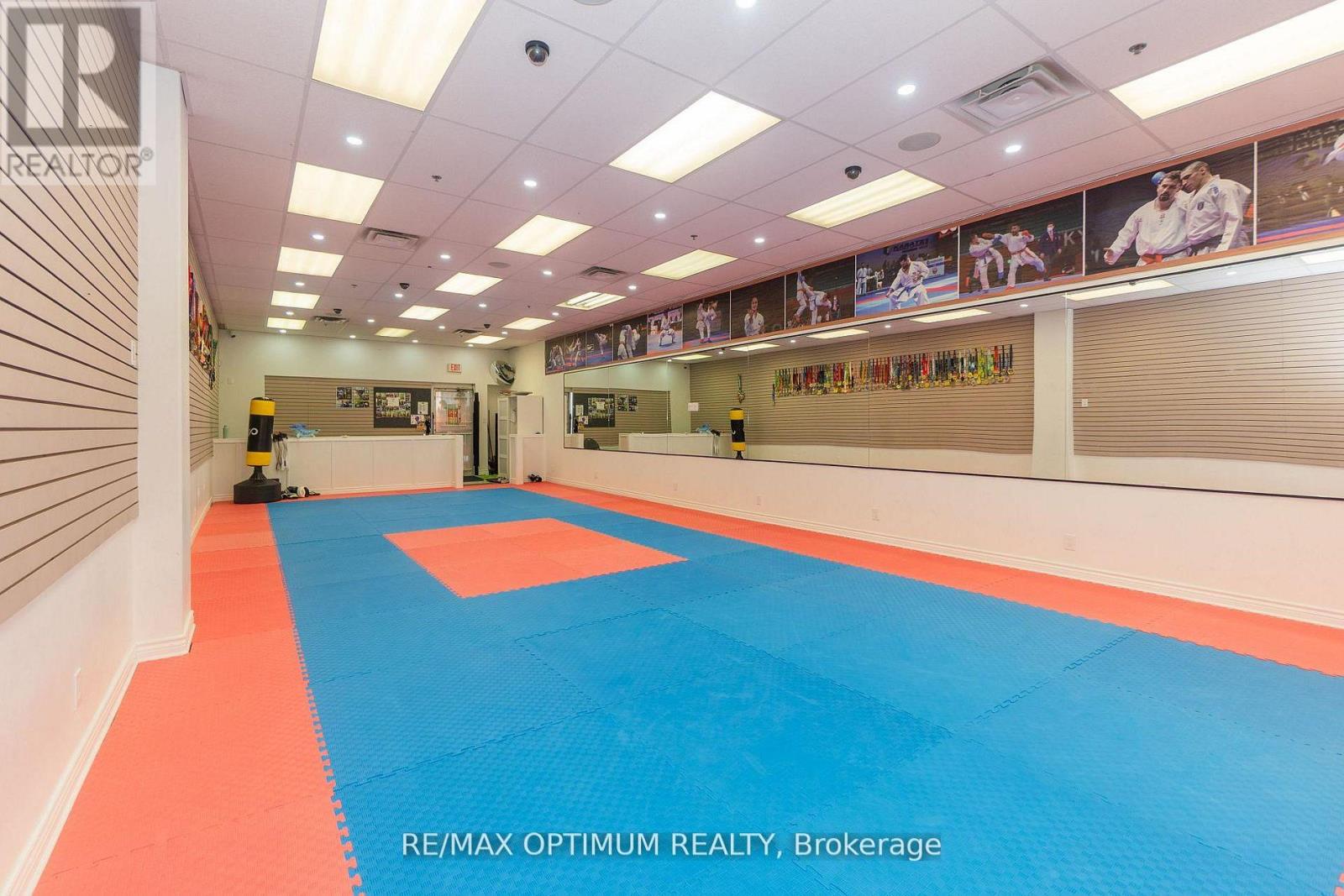 53 - 3045 Southcreek Road, Mississauga, Ontario  L4X 2S6 - Photo 6 - W13052532