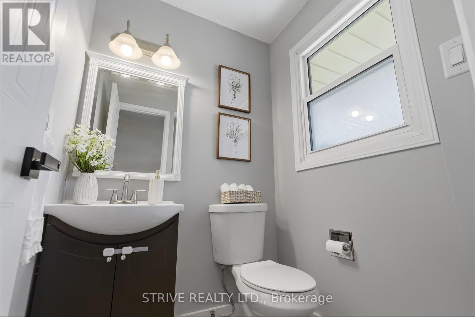 62 Windham Crescent, Clarington, Ontario  L1E 1Y3 - Photo 4 - E13052678