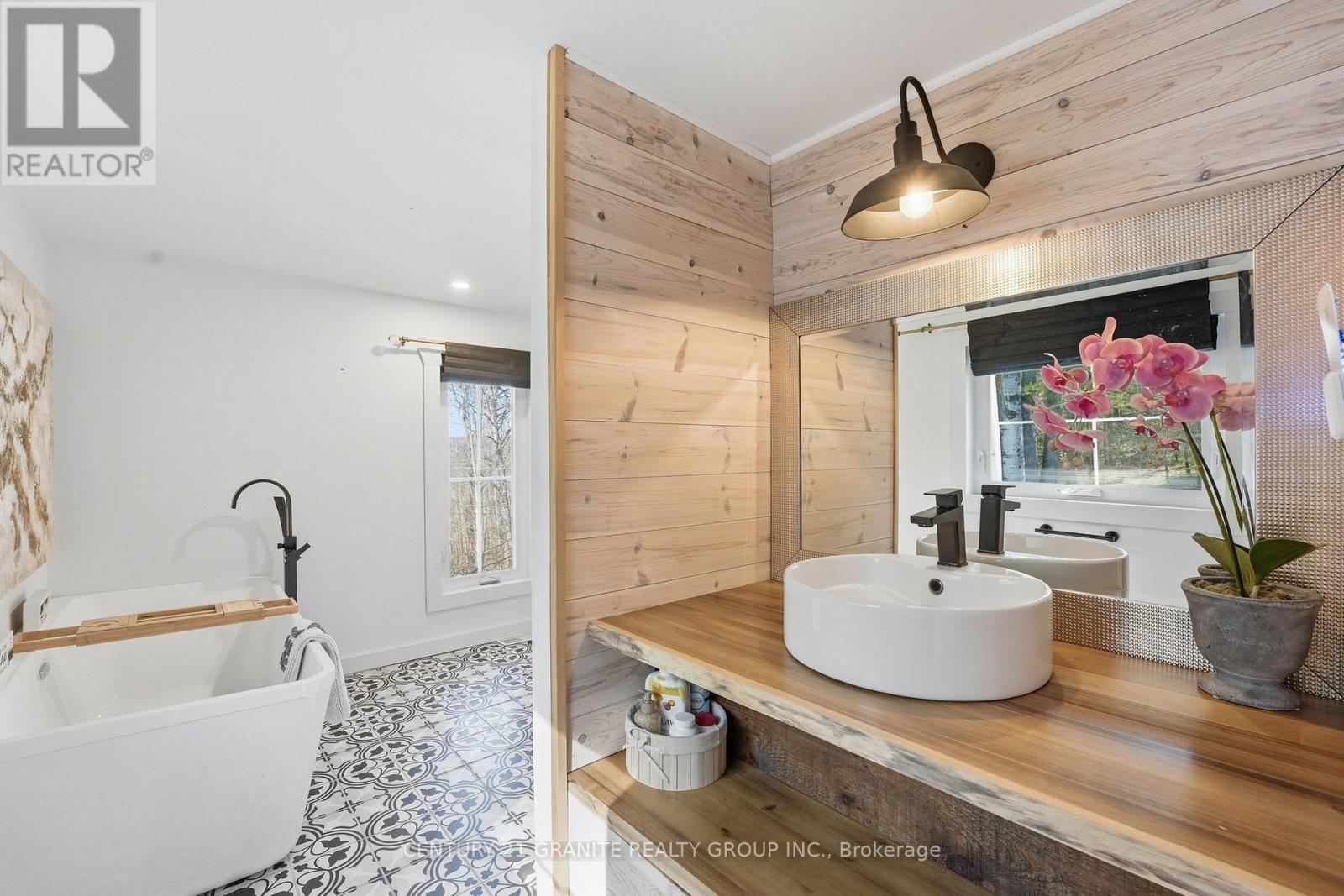 900 B New Carlow Road, Hastings Highlands, Ontario  K0L 2R0 - Photo 18 - X13052638