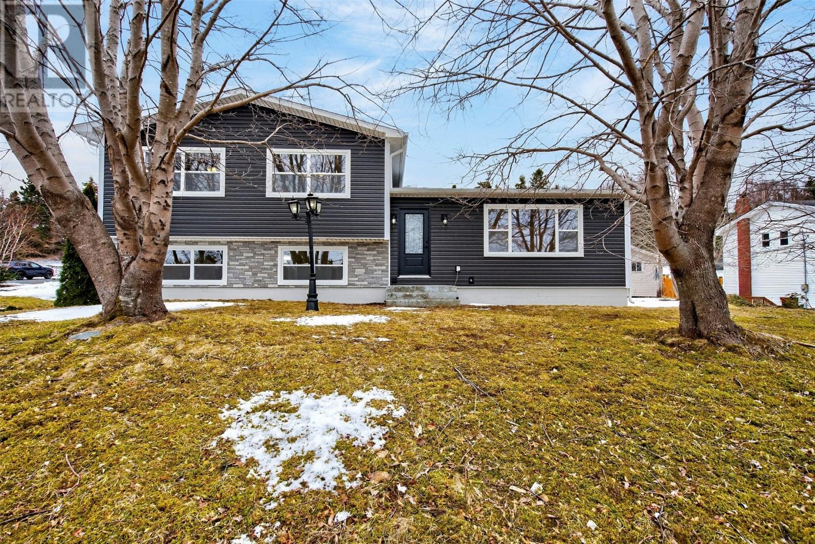 14-16 Farm Road, Bay Roberts, Newfoundland & Labrador