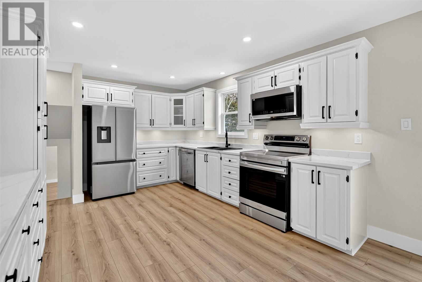 14-16 Farm Road, Bay Roberts, Newfoundland & Labrador  A0A 1G0 - Photo 5 - 1296667