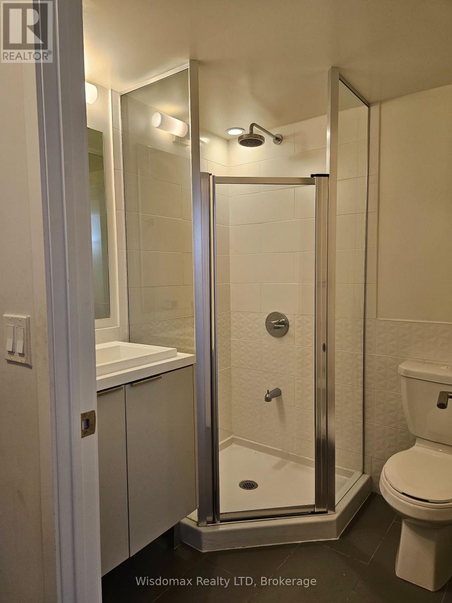 2006 - 2 Sonic Way, Toronto, Ontario  M3C 0P2 - Photo 12 - C13050608