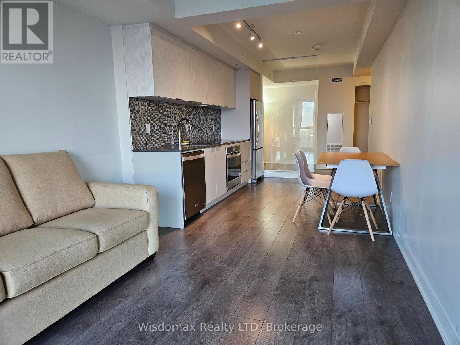 2006 - 2 Sonic Way, Toronto, Ontario  M3C 0P2 - Photo 13 - C13050608