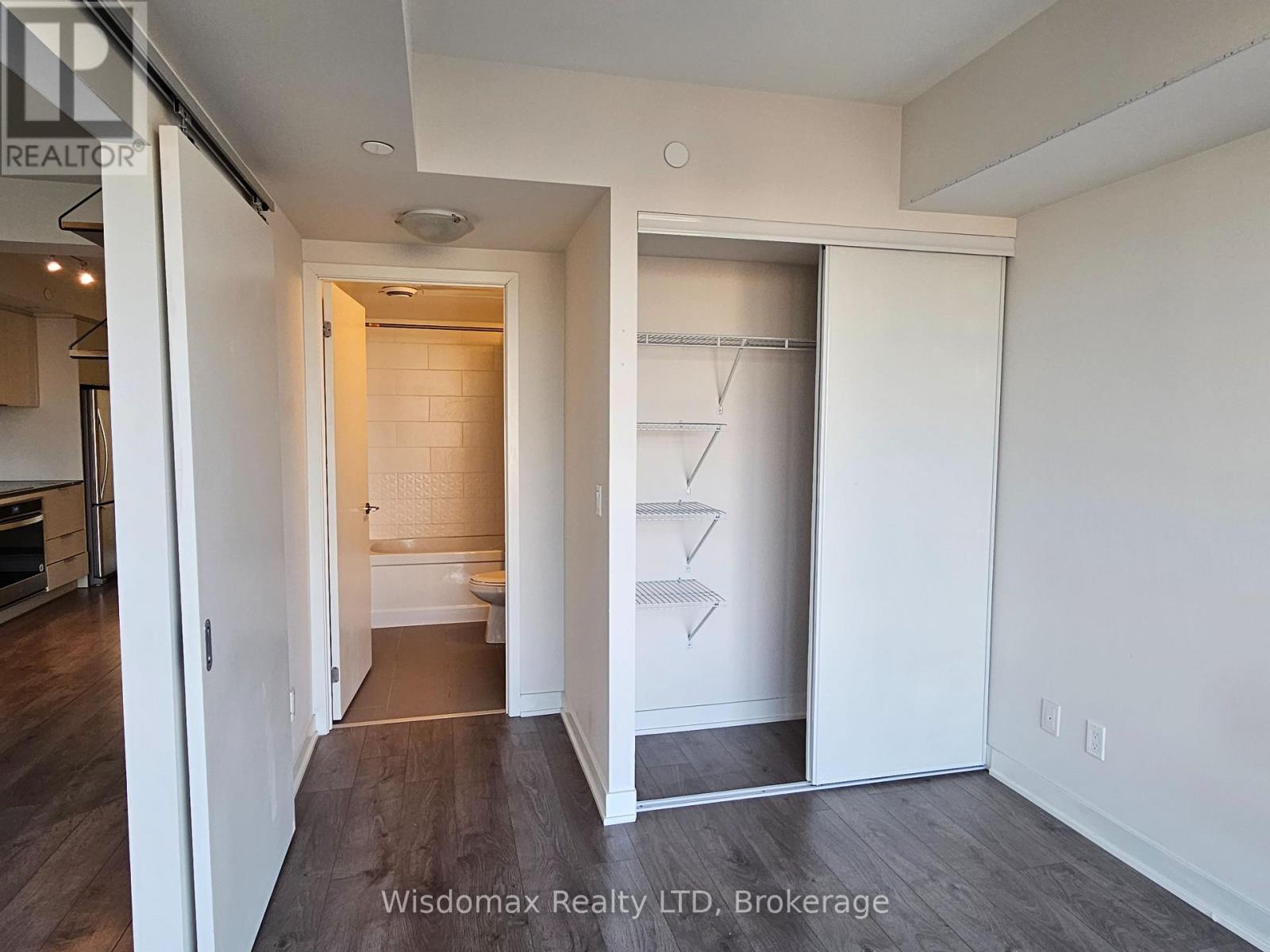 2006 - 2 Sonic Way, Toronto, Ontario  M3C 0P2 - Photo 22 - C13050608