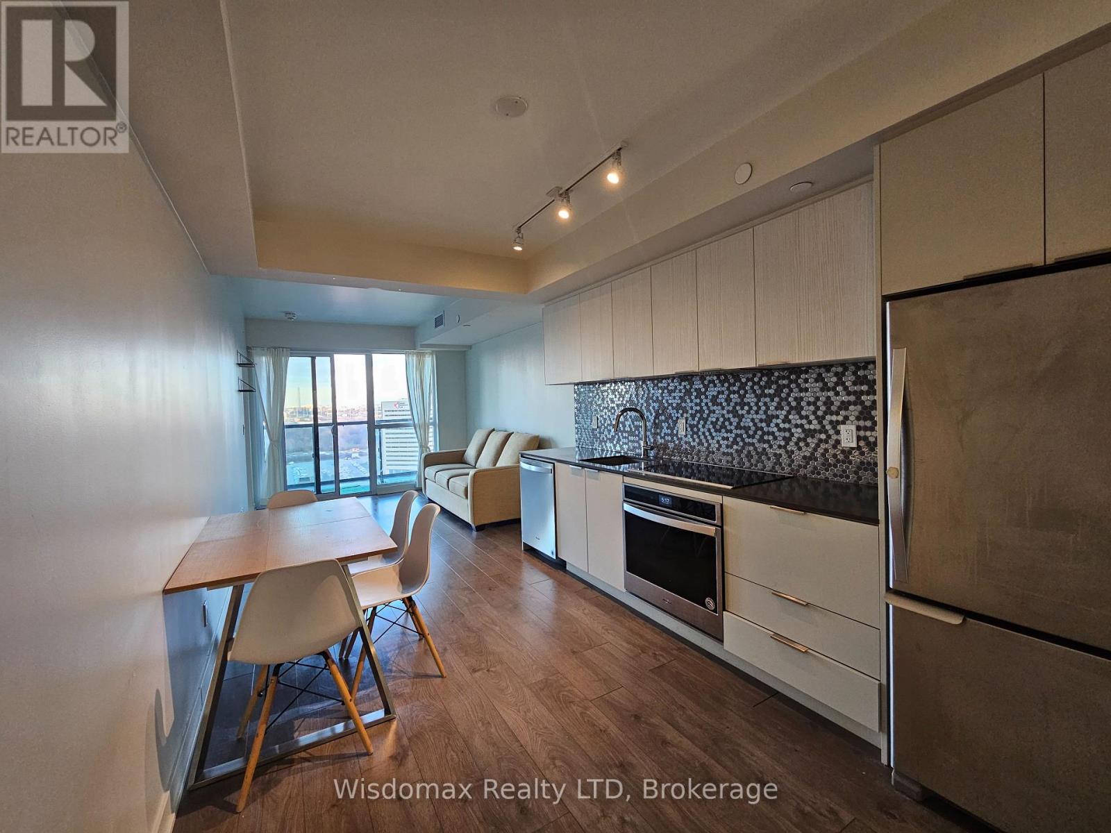 2006 - 2 Sonic Way, Toronto, Ontario  M3C 0P2 - Photo 17 - C13050608