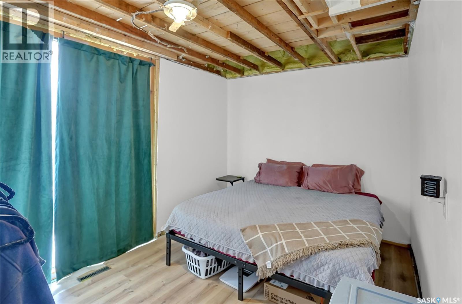 328 Cornwall Street, Regina, Saskatchewan  S4R 2G6 - Photo 12 - SK034130