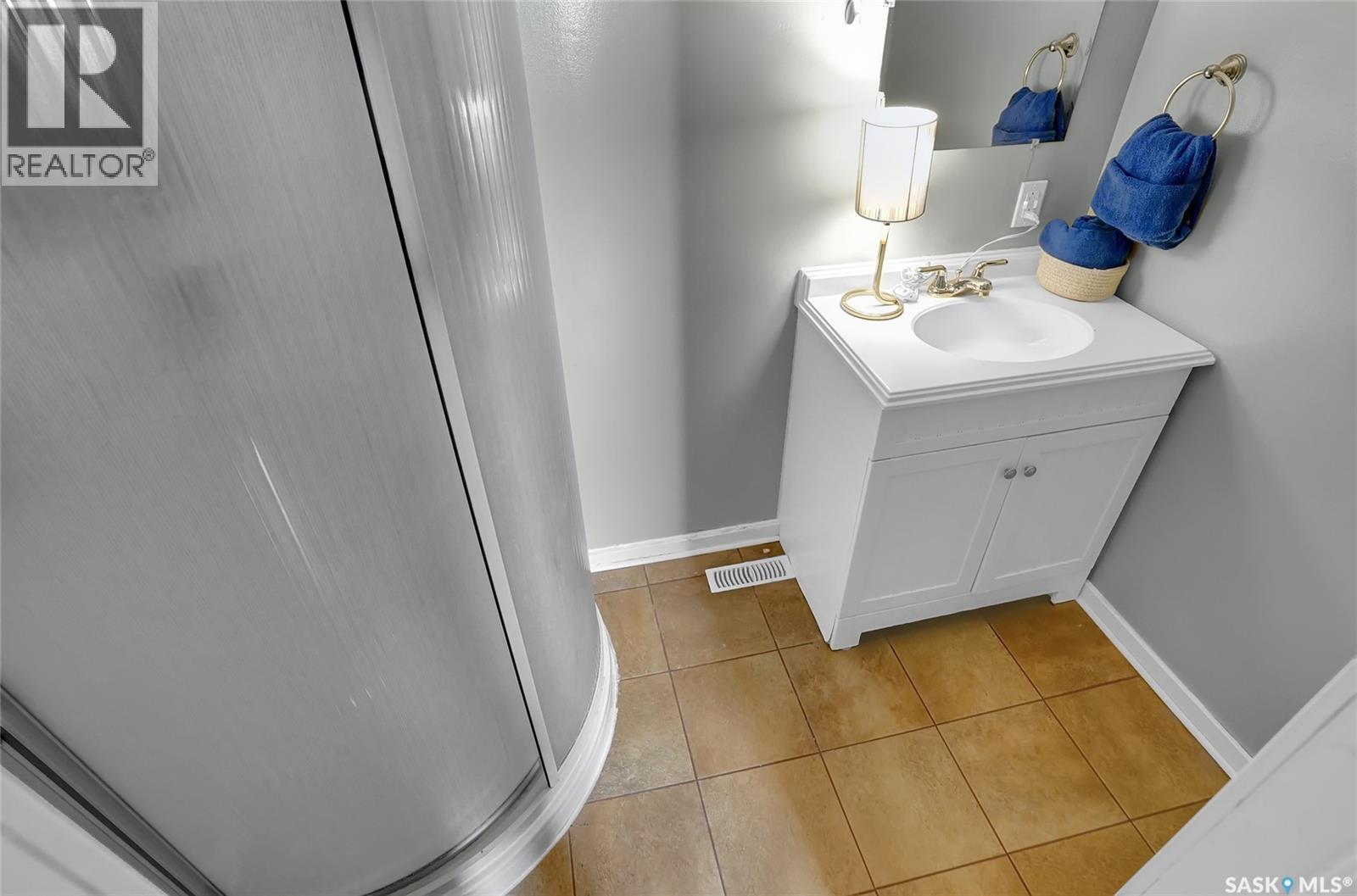 328 Cornwall Street, Regina, Saskatchewan  S4R 2G6 - Photo 15 - SK034130