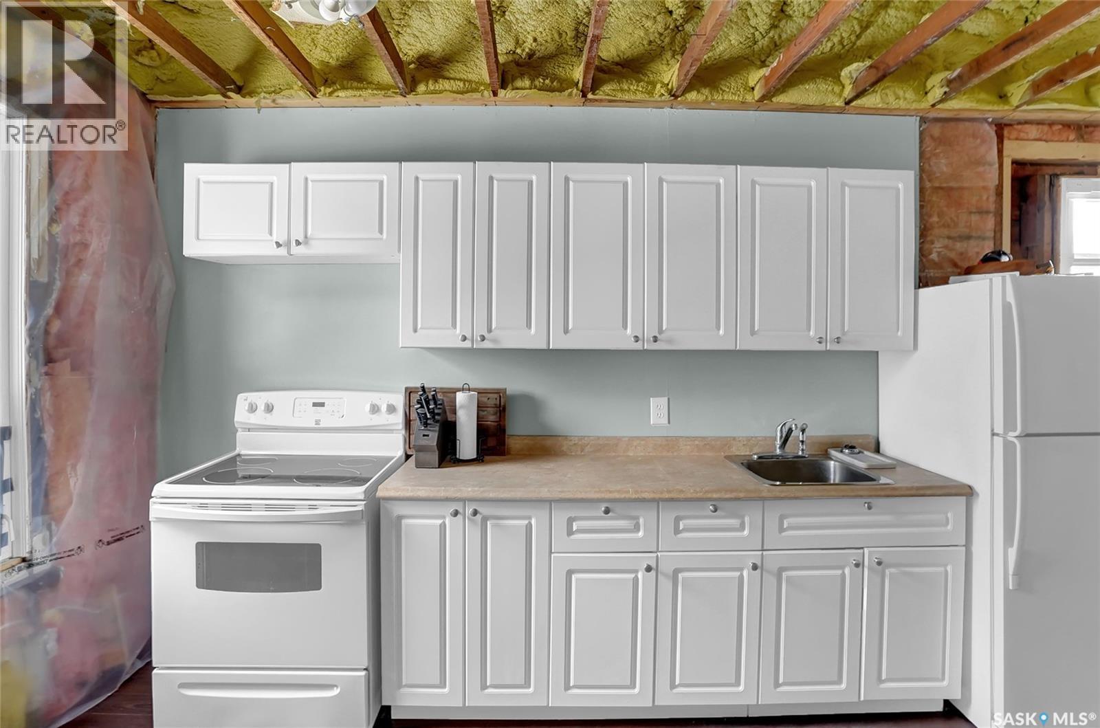 328 Cornwall Street, Regina, Saskatchewan  S4R 2G6 - Photo 7 - SK034130