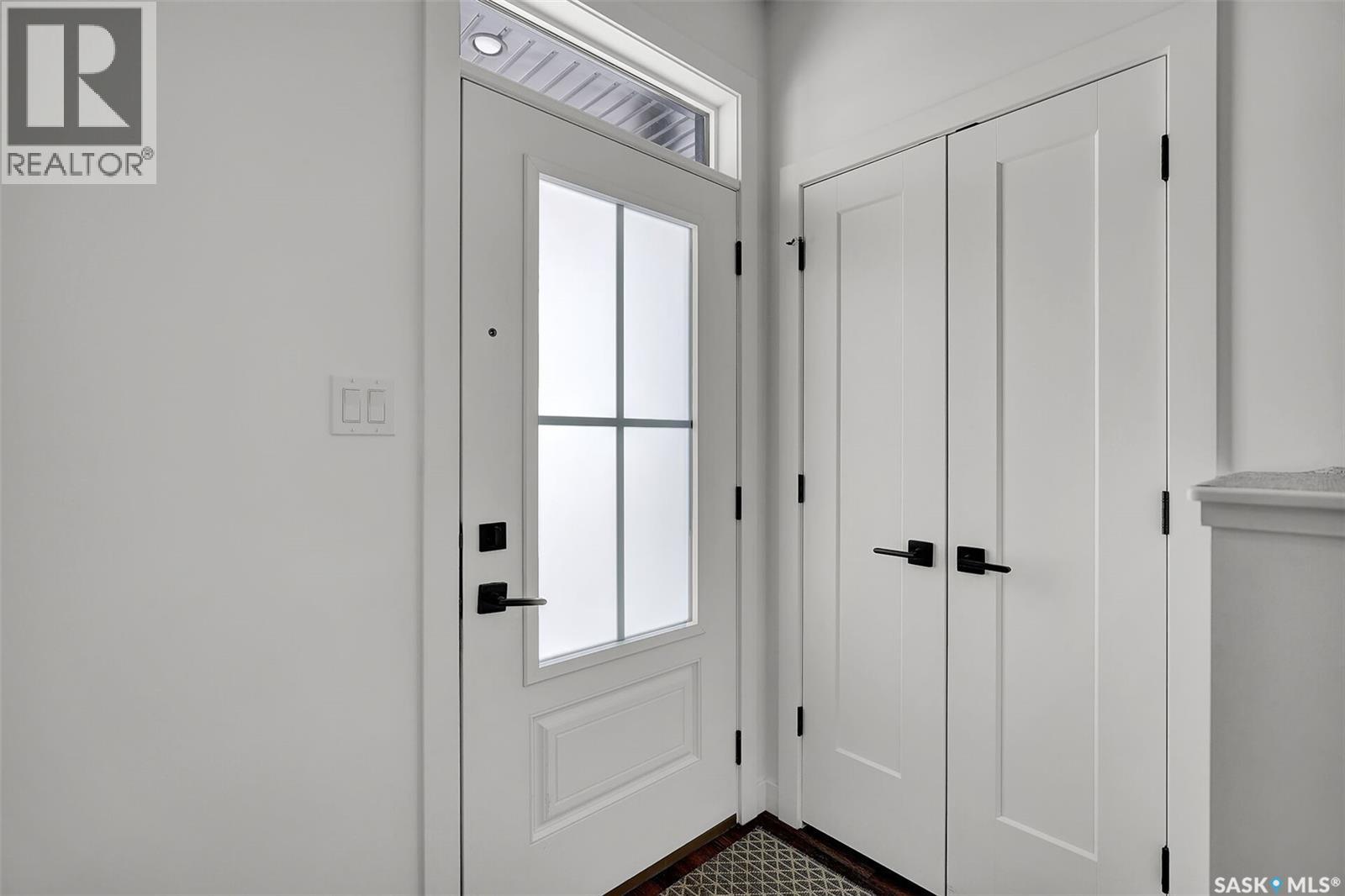 3822 Green Diamond Road, Regina, Saskatchewan  S4V 3T3 - Photo 2 - SK034129