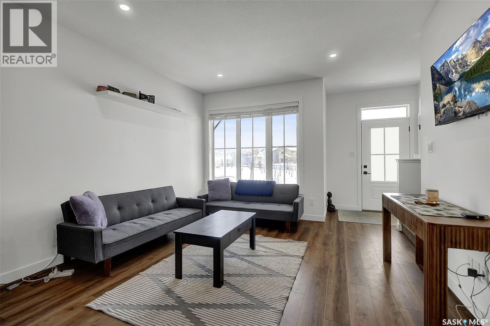 3822 Green Diamond Road, Regina, Saskatchewan  S4V 3T3 - Photo 3 - SK034129