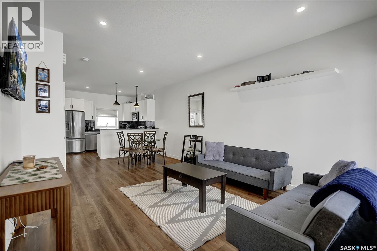 3822 Green Diamond Road, Regina, Saskatchewan  S4V 3T3 - Photo 4 - SK034129