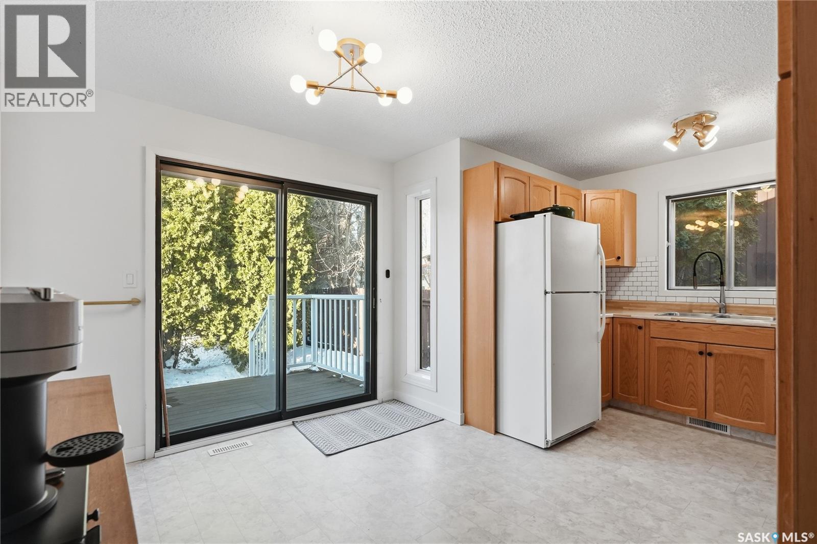 627 Delaronde Crescent, Saskatoon, Saskatchewan  S7J 3Z9 - Photo 12 - SK034113