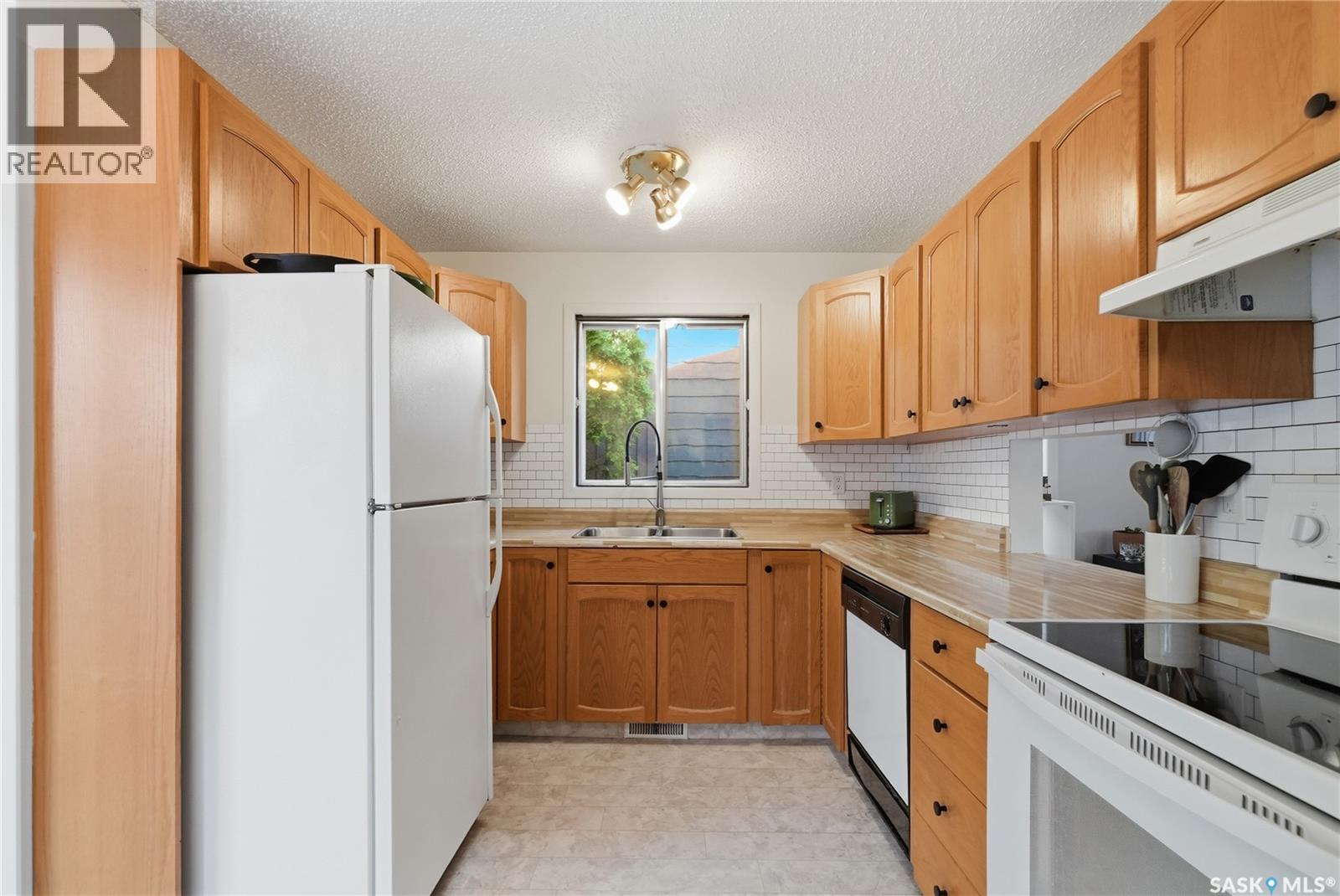 627 Delaronde Crescent, Saskatoon, Saskatchewan  S7J 3Z9 - Photo 15 - SK034113