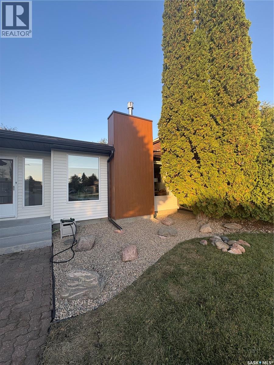 627 Delaronde Crescent, Saskatoon, Saskatchewan  S7J 3Z9 - Photo 42 - SK034113