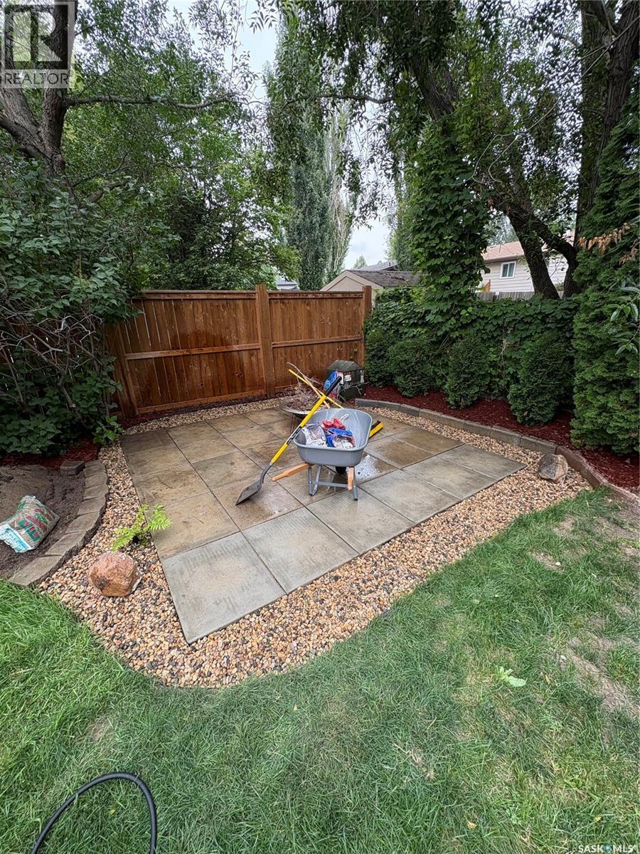 627 Delaronde Crescent, Saskatoon, Saskatchewan  S7J 3Z9 - Photo 44 - SK034113
