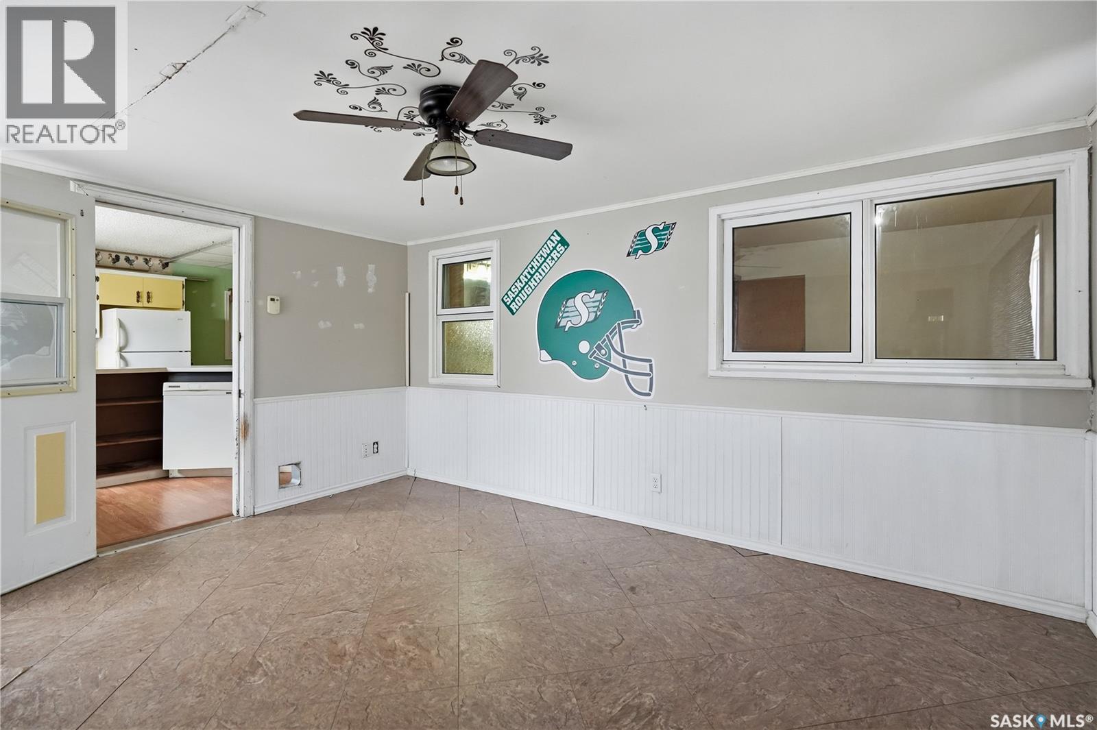 806 Vaughan Street, Moose Jaw, Saskatchewan  S6H 5N7 - Photo 18 - SK034035