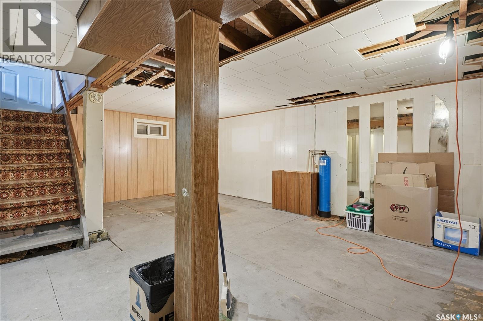 806 Vaughan Street, Moose Jaw, Saskatchewan  S6H 5N7 - Photo 27 - SK034035