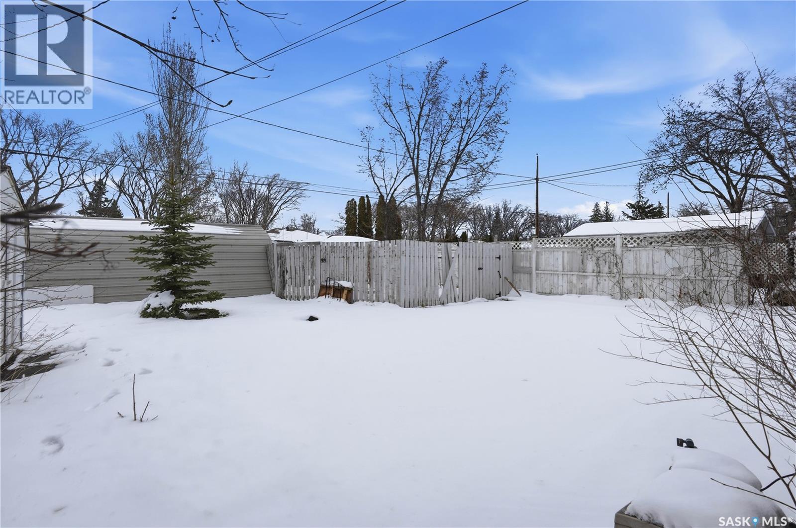 806 Vaughan Street, Moose Jaw, Saskatchewan  S6H 5N7 - Photo 43 - SK034035