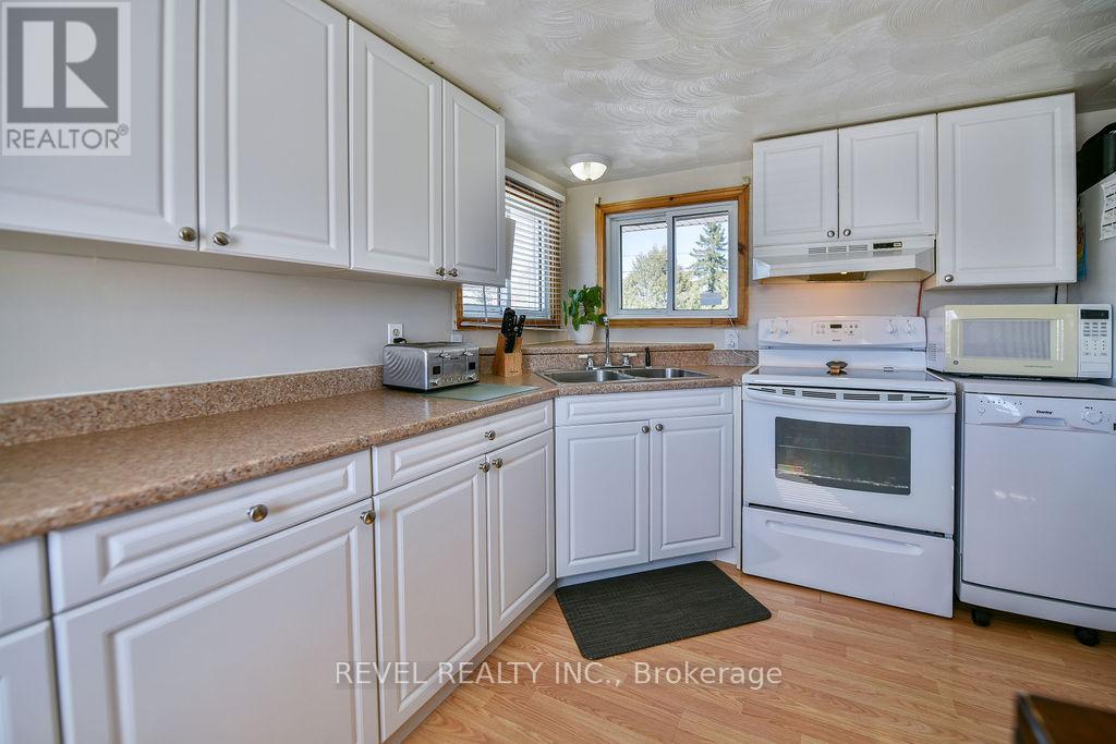 2 Rovie Avenue, Timmins, Ontario  P4N 0C8 - Photo 12 - T13052704