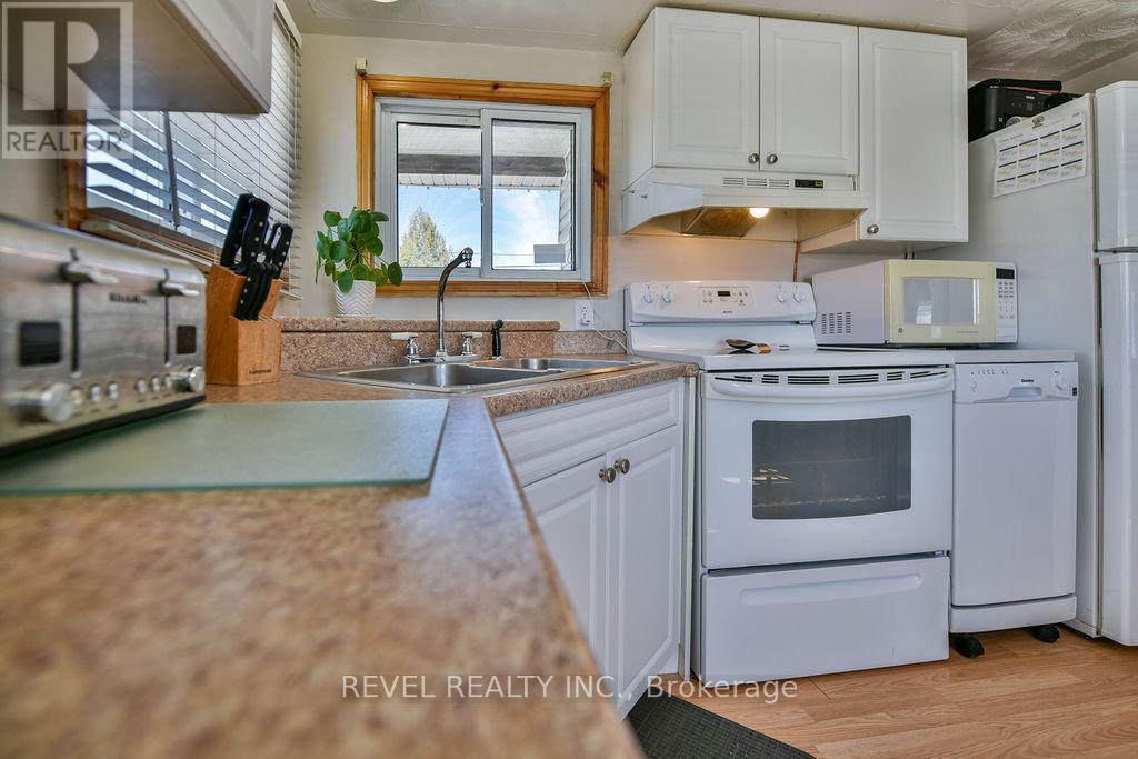 2 Rovie Avenue, Timmins, Ontario  P4N 0C8 - Photo 14 - T13052704