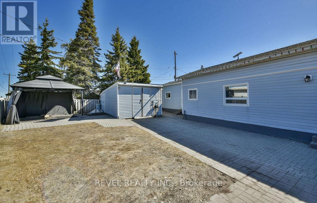 2 Rovie Avenue, Timmins, Ontario  P4N 0C8 - Photo 4 - T13052704