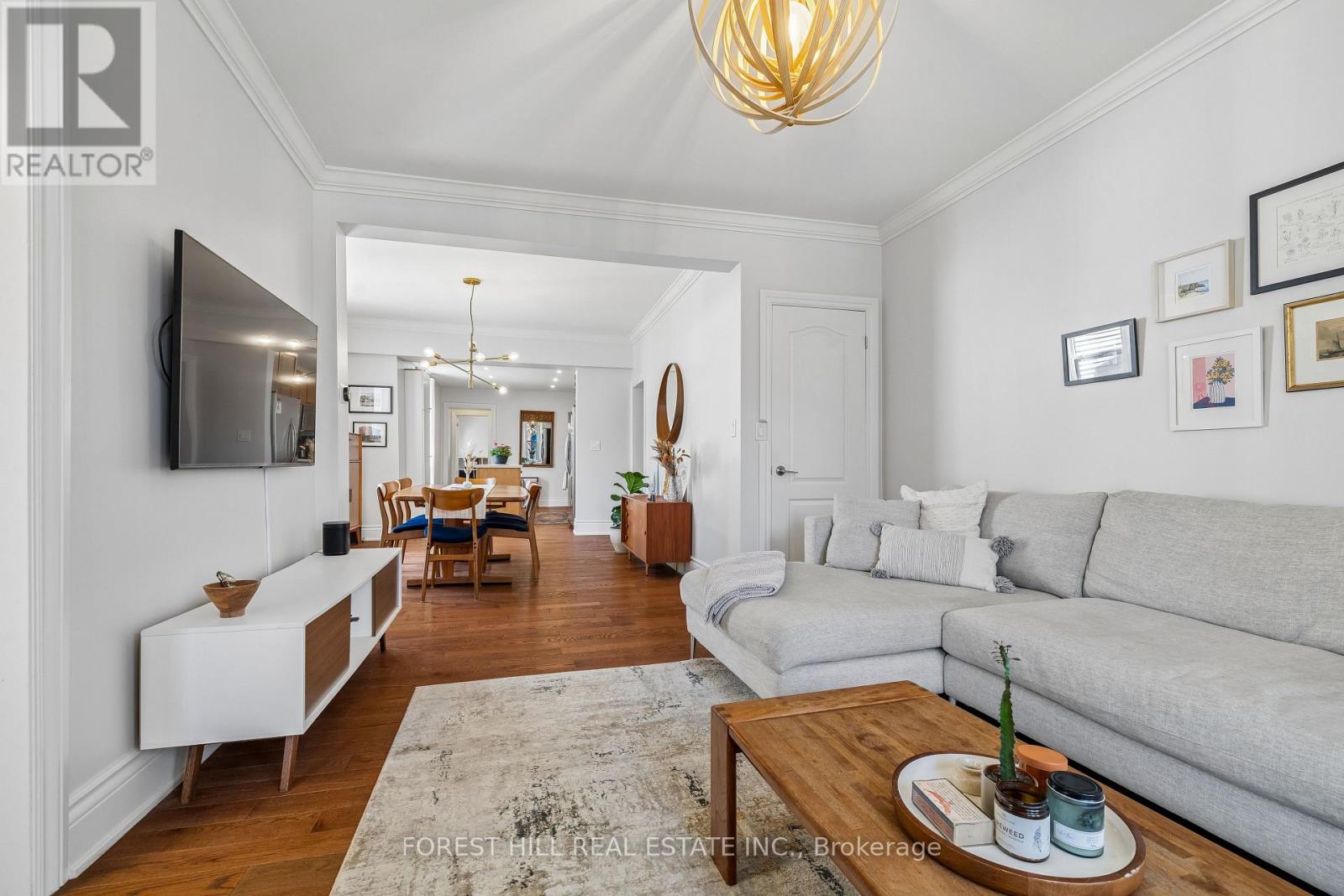 215 CATHARINE STREET N Hamilton (Beasley), ON L8L 4S7