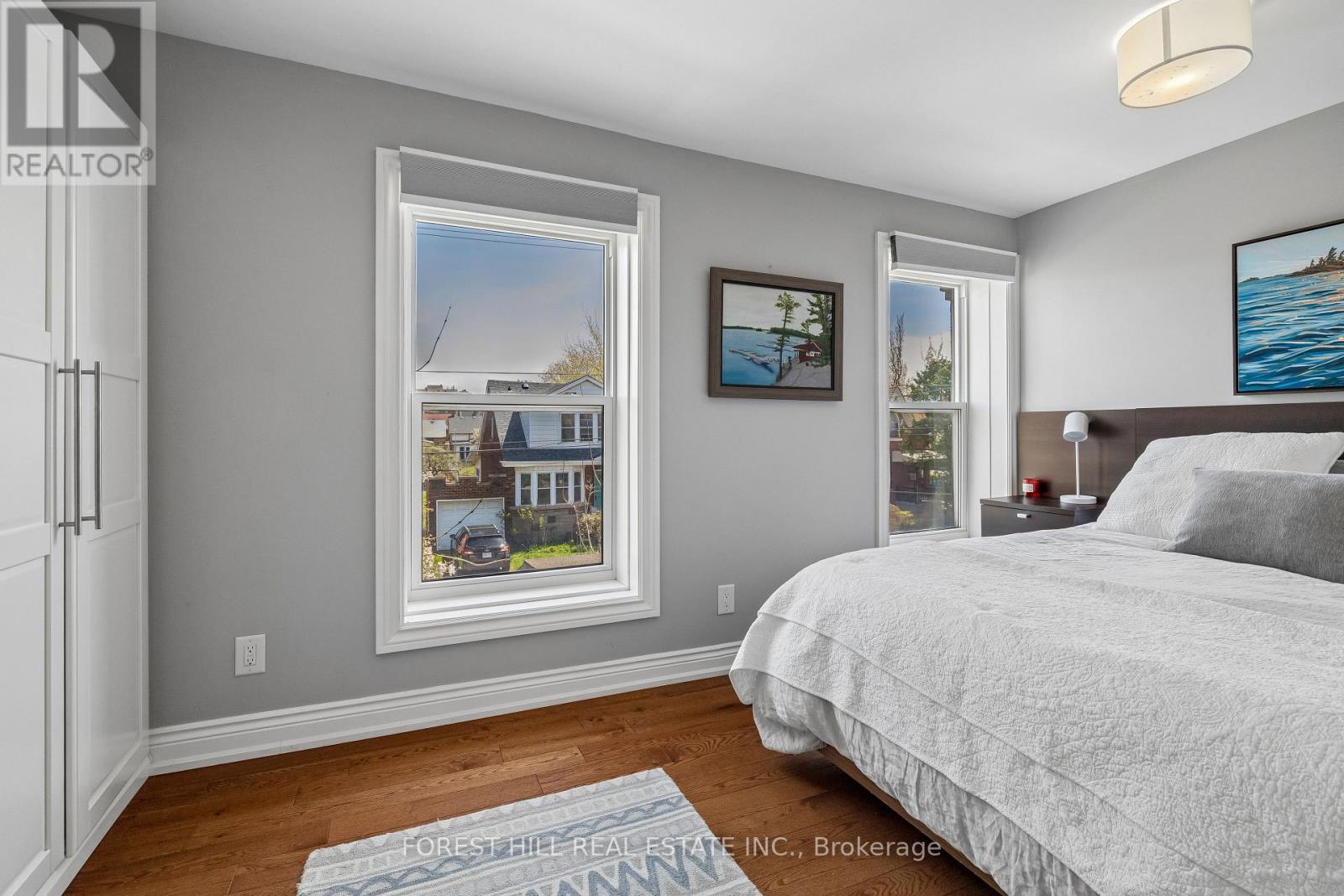 215 CATHARINE STREET N Hamilton (Beasley), ON L8L 4S7