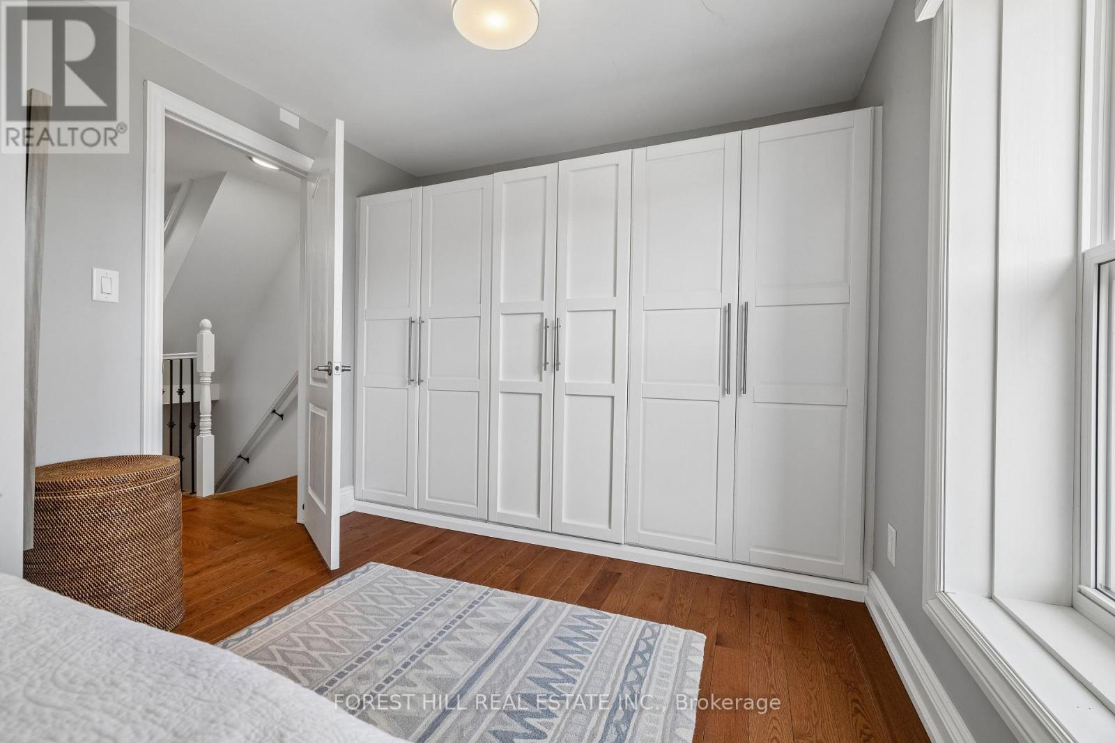 215 CATHARINE STREET N Hamilton (Beasley), ON L8L 4S7