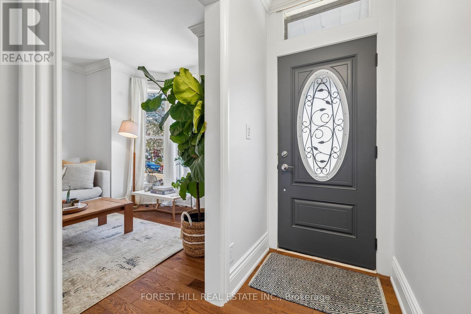 215 CATHARINE STREET N Hamilton (Beasley), ON L8L 4S7