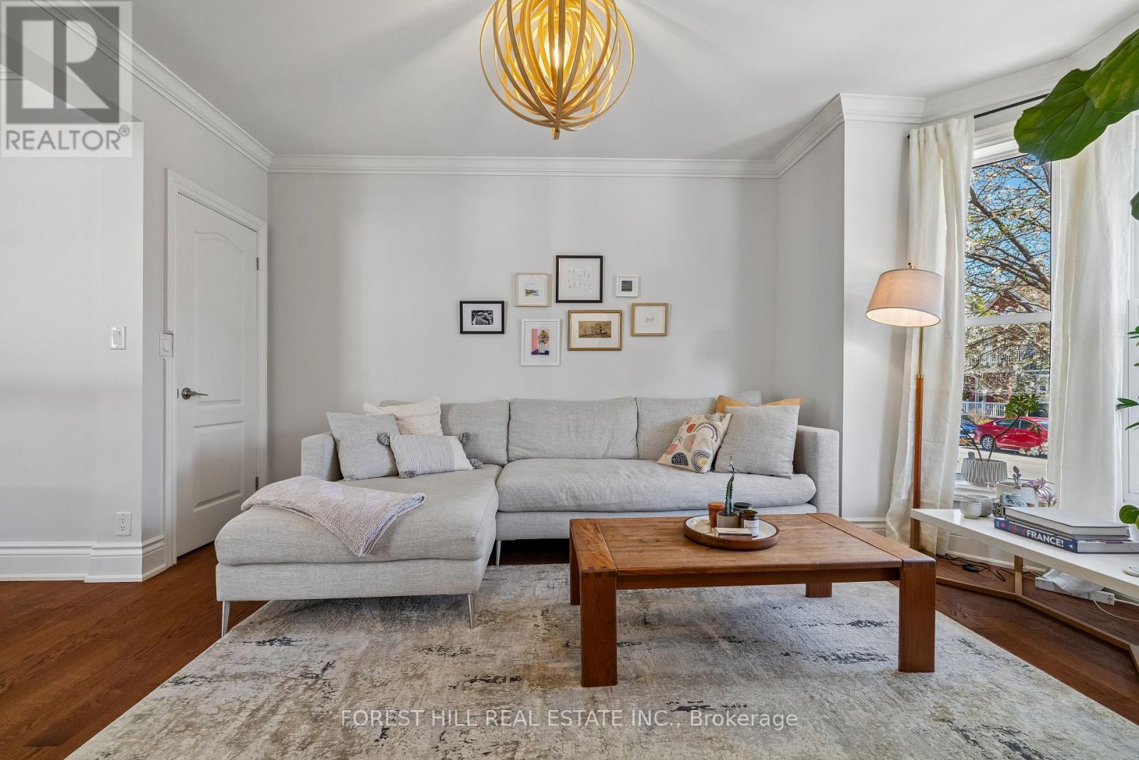 215 CATHARINE STREET N Hamilton (Beasley), ON L8L 4S7