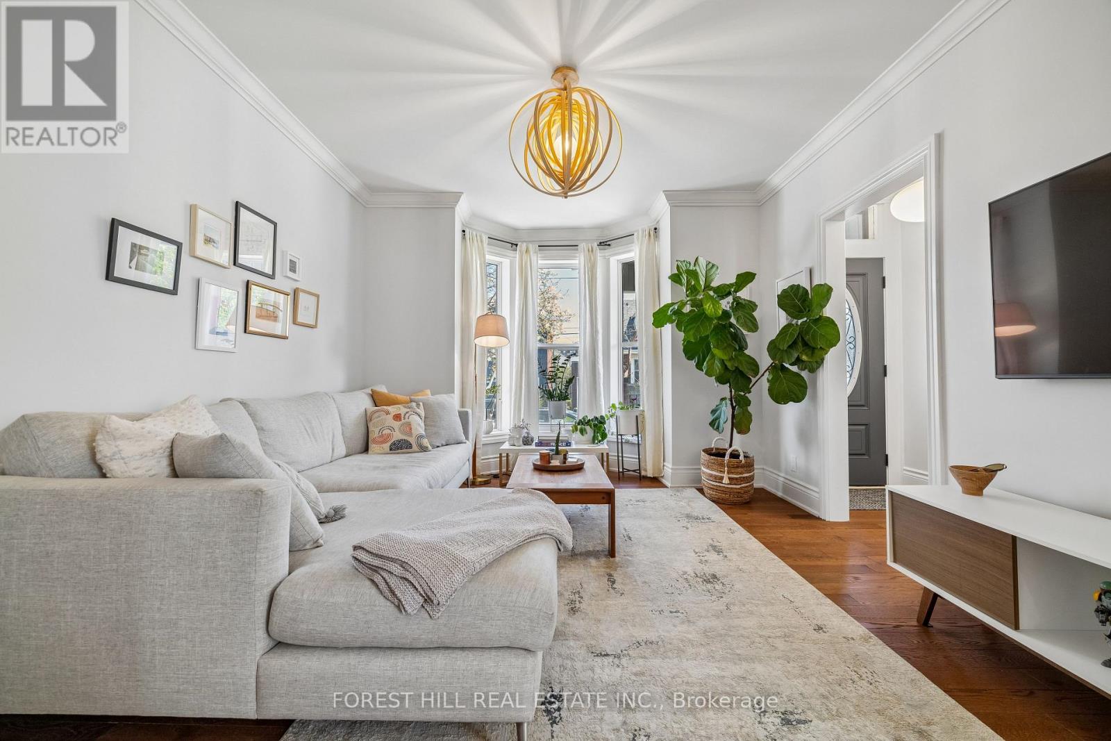 215 CATHARINE STREET N Hamilton (Beasley), ON L8L 4S7