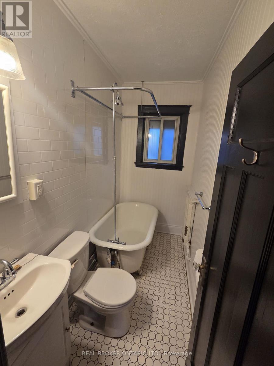 10 - 4 Hyde Park Avenue, Hamilton, Ontario  L8P 4M5 - Photo 10 - X13052406