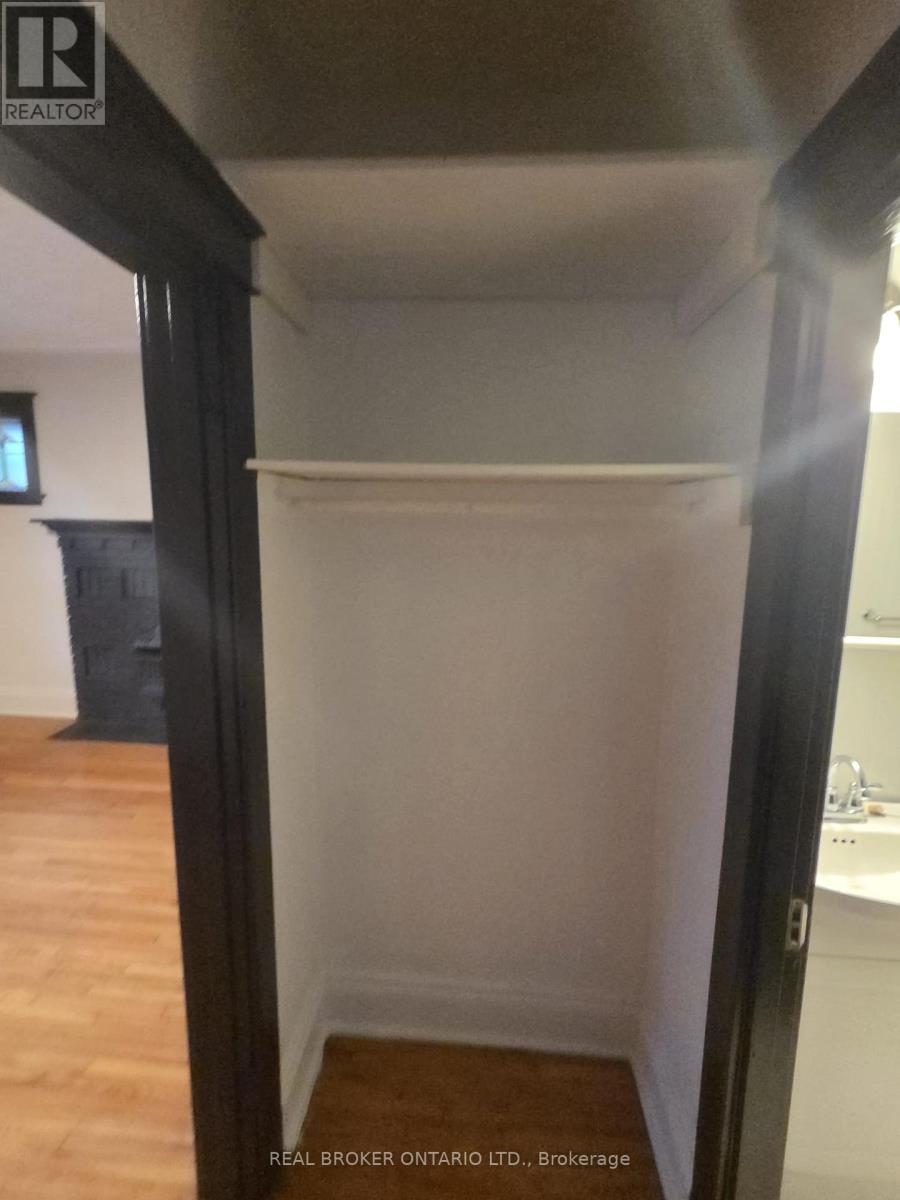 10 - 4 Hyde Park Avenue, Hamilton, Ontario  L8P 4M5 - Photo 9 - X13052406