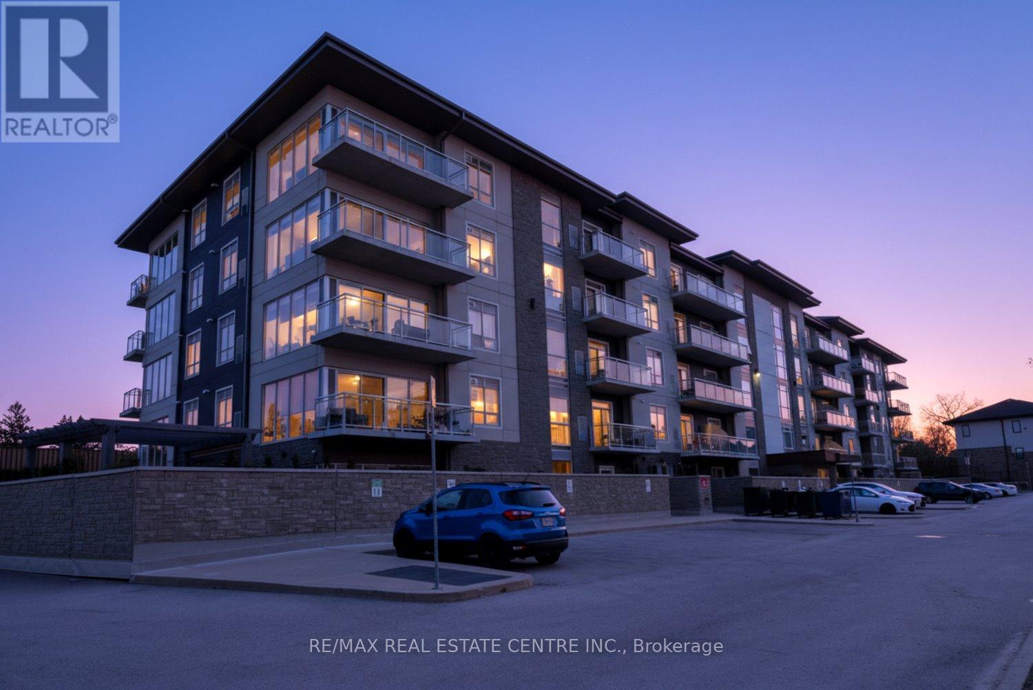 111 - 16 MARKLE CRESCENT, Hamilton, Ontario