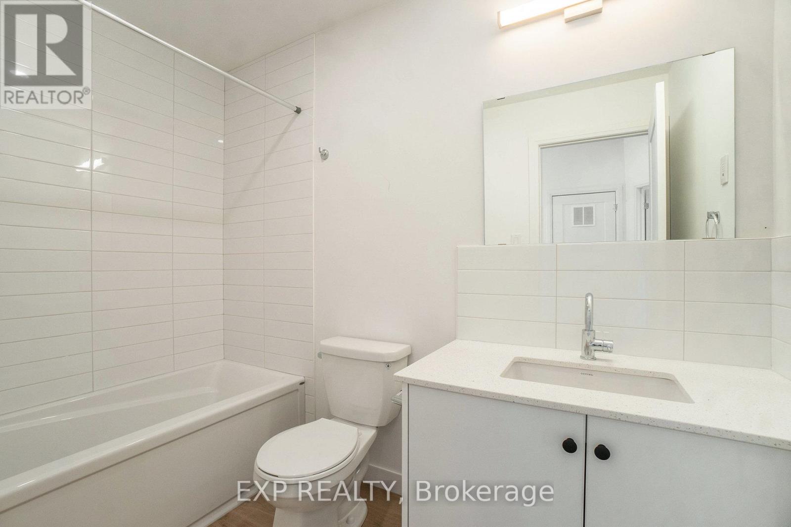 202 - 255 Castor Street, Russell, Ontario  K4R 0M2 - Photo 17 - X12604144