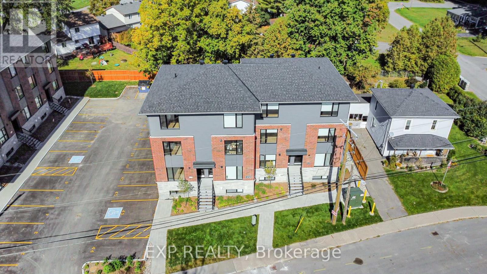 202 - 255 Castor Street, Russell, Ontario  K4R 0M2 - Photo 20 - X12604144