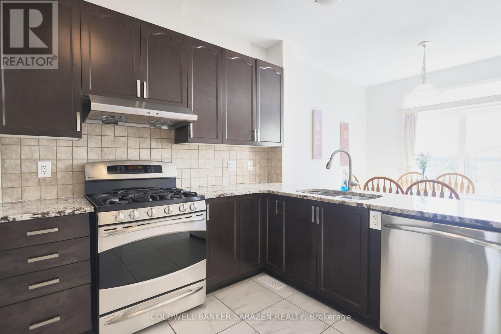 284 Harthill Way, Ottawa, Ontario  K2J 0P3 - Photo 10 - X13051738