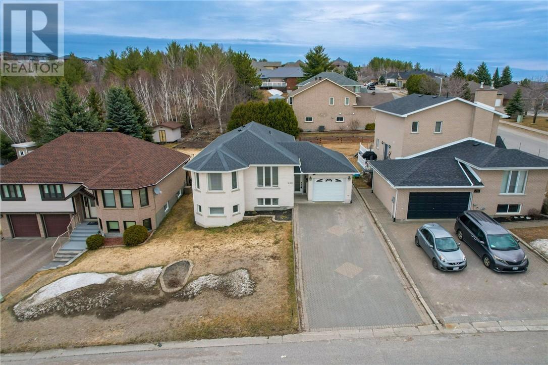 238 Gold Street, Sudbury, Ontario  P3E 6A4 - Photo 3 - 2126732